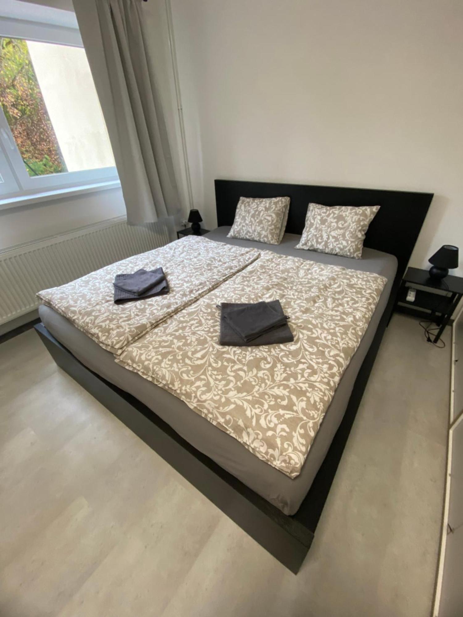 Guest Room Turnov Exterior photo